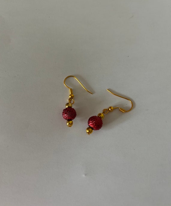 Vintage Dangly red sparkly earrings - image 2