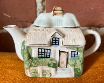 Vintage Small house cottage teapot ornament - thatched coffee - Handmade - Antique - flower detail