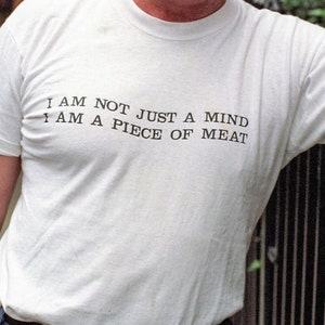 I&#39;m not Just a mind I&#39;m a piece of meat Cursed T-Shirt Y2k Tee Cursed T-Shirt Twitter Meme Paris Hilton Weirdcore GenZ Meme Facebook oddly
