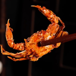 Ready-to-eat spicy flavour perfect for seafood snack lovers Crispy Mini Crab Bild 4