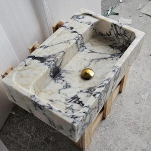 Calacatta Viola Marble Sink: Antique Powder Room Wall Mount