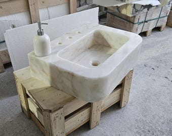 Lavandino in marmo Calacatta Gold, Lavandino a parete, Lavandino in marmo per bagno, Lavandino Calacatta Gold, Lavandino in marmo, Lavandino Calacatta, Lavandino, Lavandino in marmo dorato