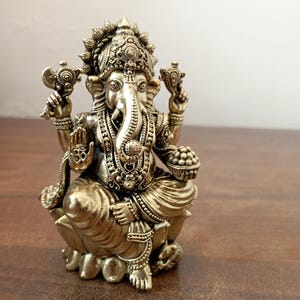 Brass murti Ganesh Statue | 10 CM | Premium brass Fine Gift Ganesha Statue, Ganapati, Vinayaka. Hindu God of good  success & new House