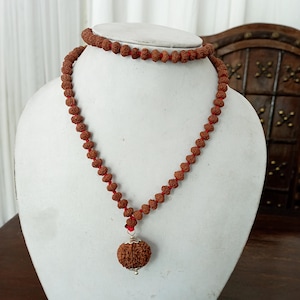 8 Mukhi Rudraksha Mala: Eight Face Nepal Bead, Silver Capped