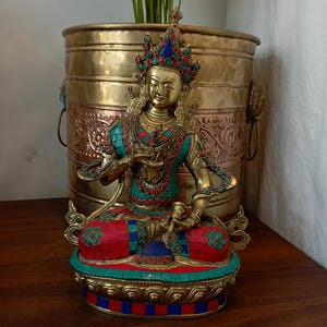 Green Tara - 30.cm Tall for decorative collections, Tibetan figures, handmade statue,Tara statue,Tibetan Goddess, Meditation, Buddha, Diety