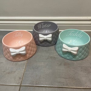 Personalised pet bowls