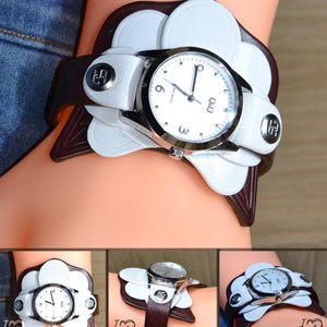 Leather Cuff Watch, Personalized Leather Bracelet Watch, Leather watch band, Steampunk Wrist Watch, Made to order.