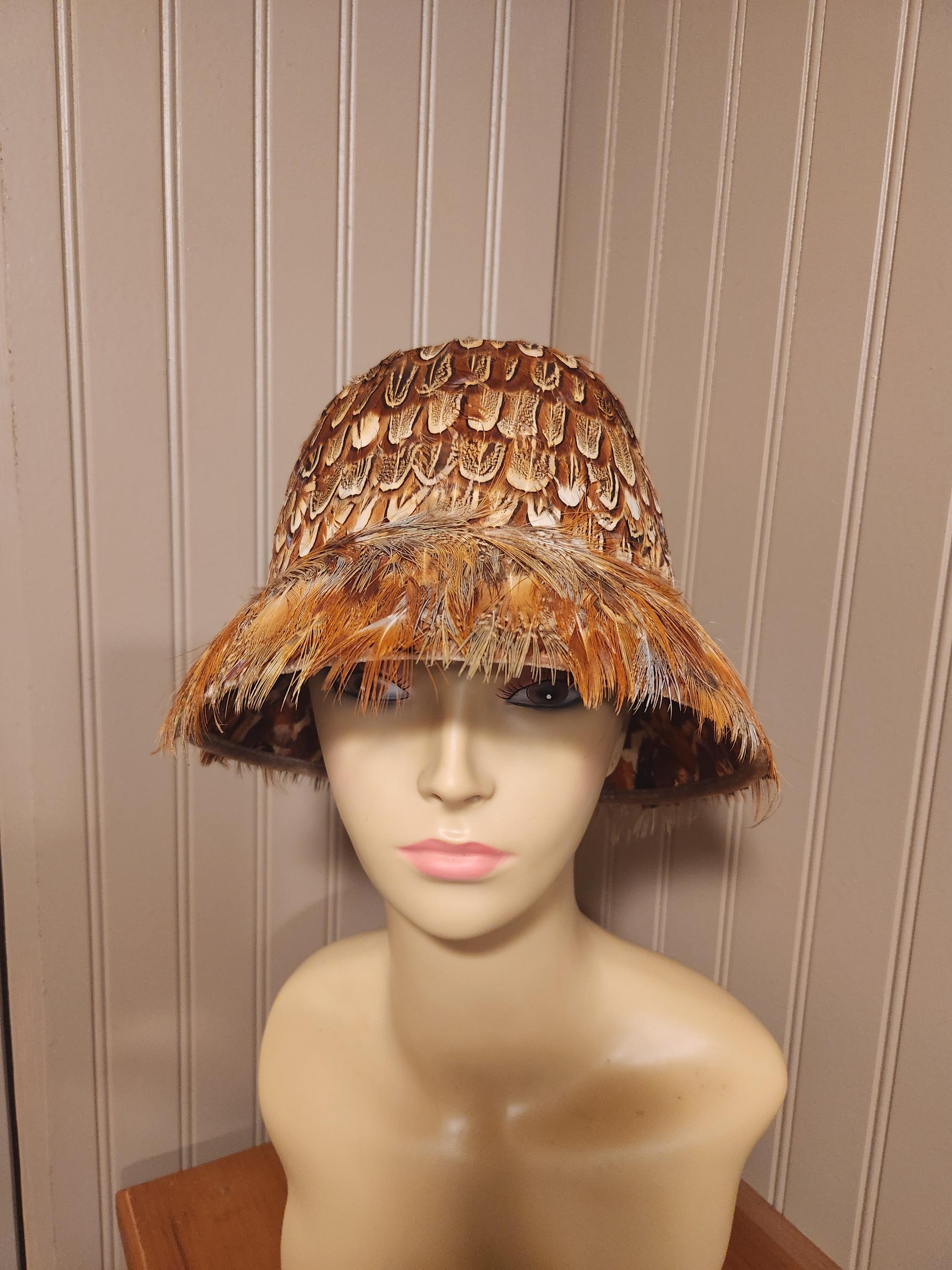 Vintage 1950s Pheasant Feather Bucket Hat Vintage Pheasant Feather Hat Bucket Hat 1950s Green  main image 2