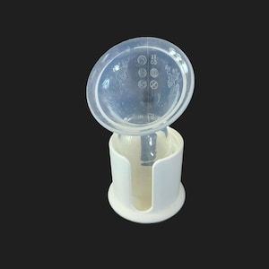 Haakaa Silicone Manual Breast Pump Holder