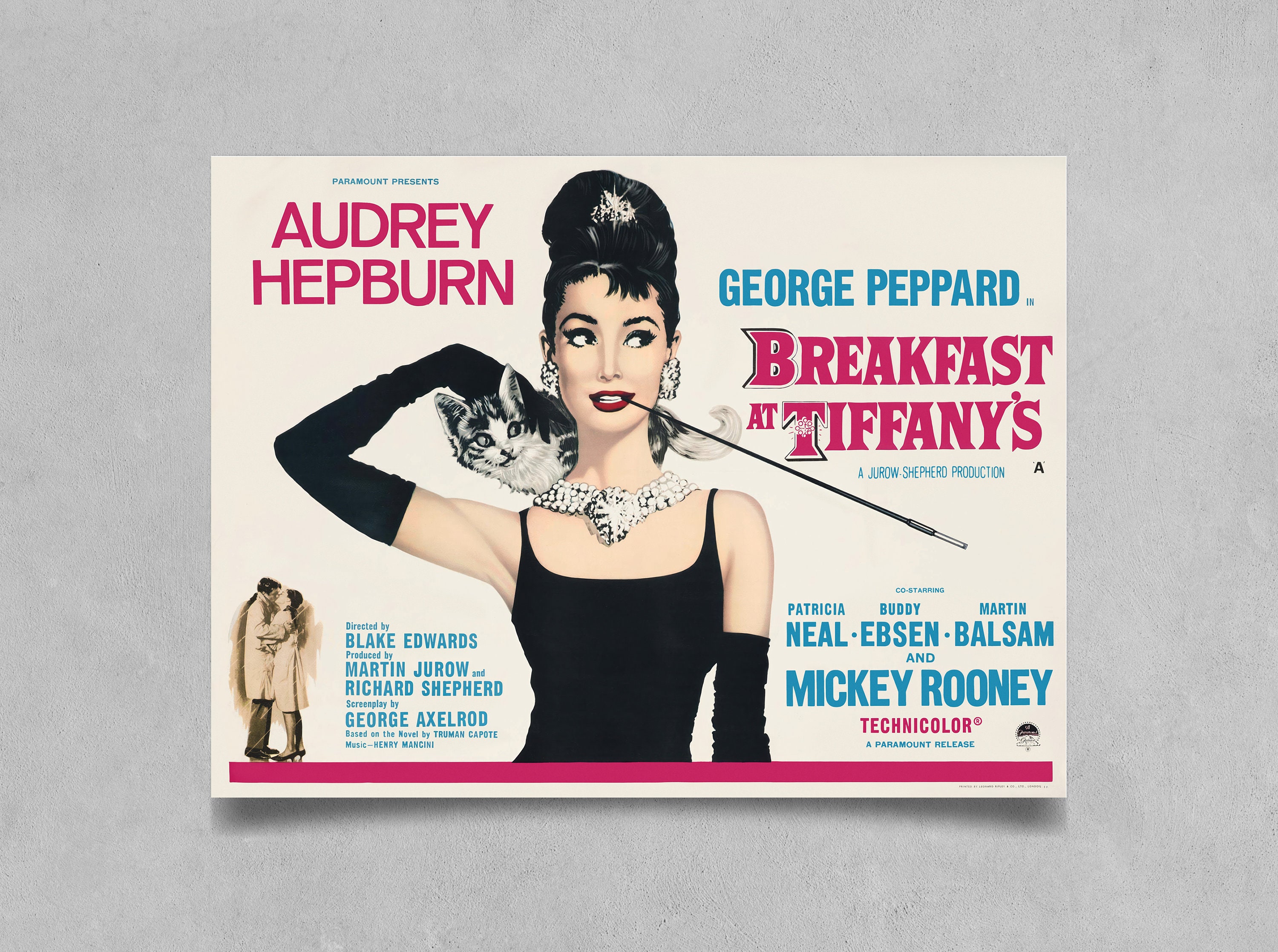 絵画 Charlene Audrey 2004 TuscanToscano 3Set Amazon.com: Audrey Hepburn Lace Background Blue Pop Art Canvas