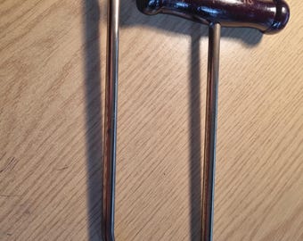 Pair vintage Dubarry brass boot pulls 8"