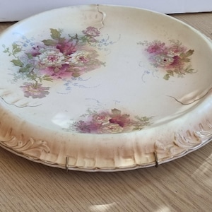 Crown Devon bread plate 11"