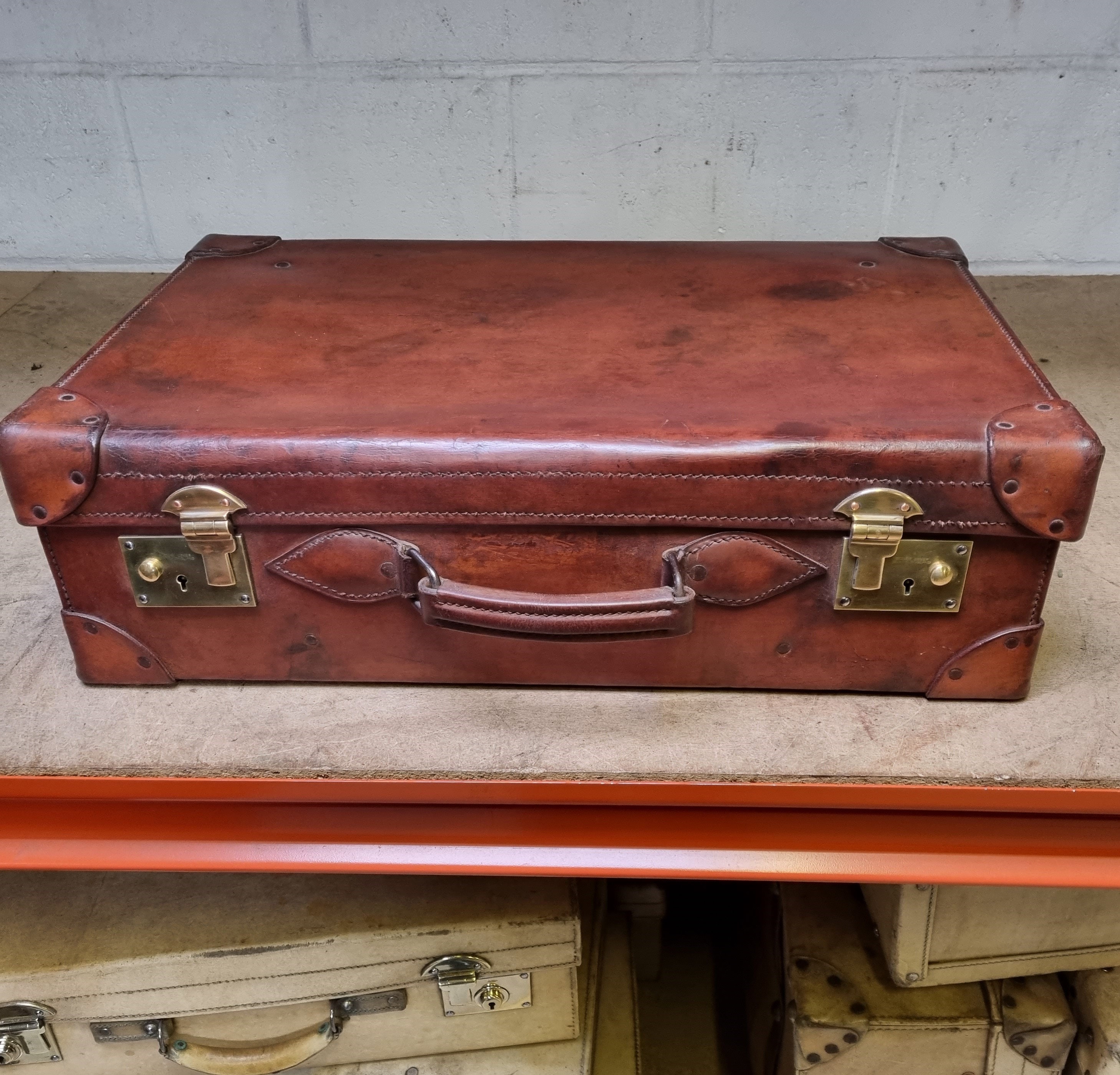 Vintage Leather Suitcase 24 61cm -  Canada