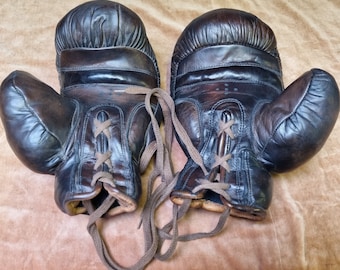 Pair genuine leather boxing gloves 25 cm x 15