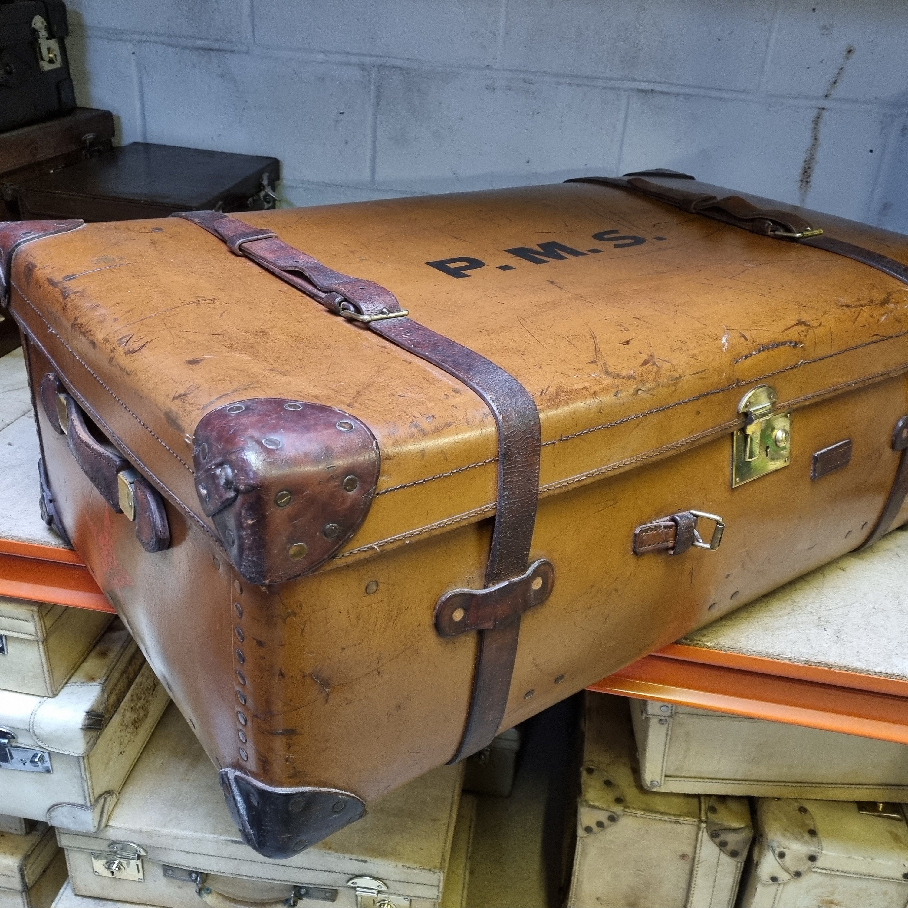 Vintage Mock Leather Trunk Large 40