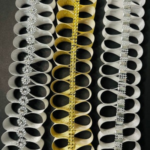 Ribbon Candy Braid Garter and Mum