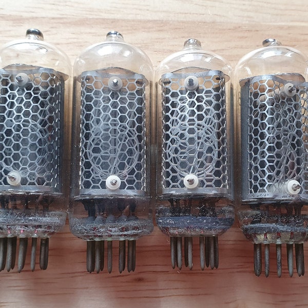 Lot of 6 in 8 Nixie tubes. For Nixie clock. Tested.