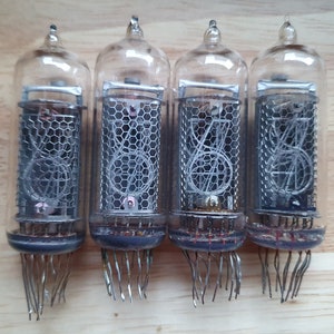 Lot of 4 in-14 Nixie tubes. For Nixie clock. Tested
