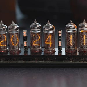 IN-14 Nixie Tube Clock: Steampunk Retro Desk Decor