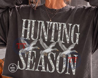 Camo Hunting Season PNG, Mallard Ducks,  Fall Old School Camouflage Hunter Design, Hunting Mama (Digital Download)