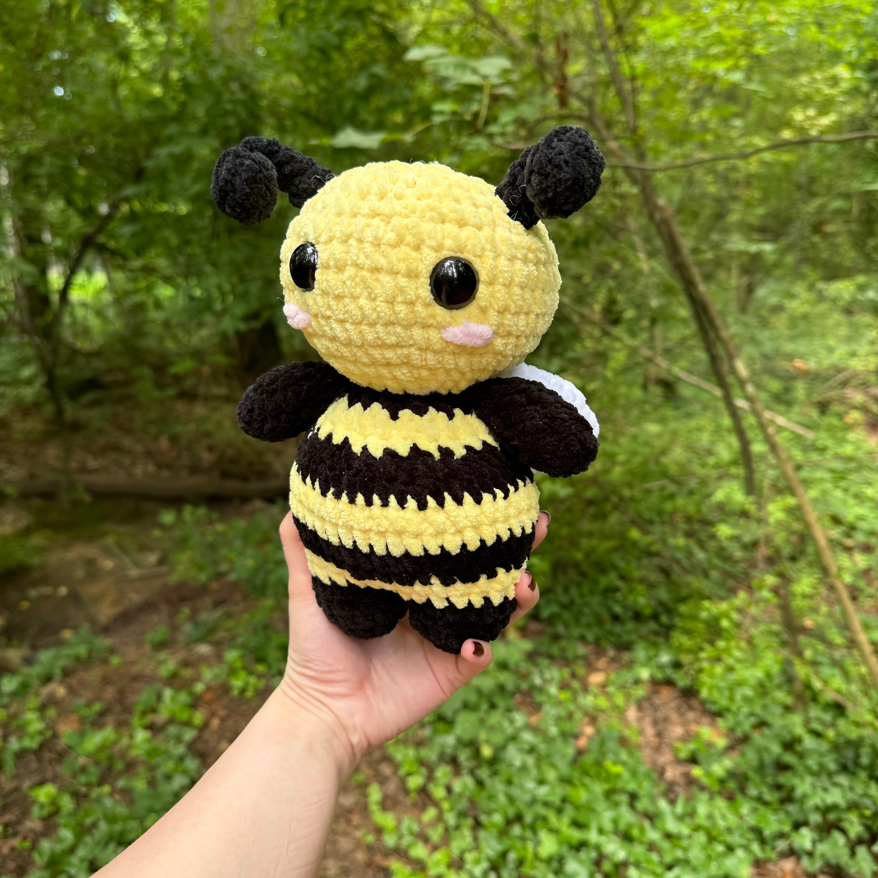 Bumble Bee Plushie PDF Low Sew Crochet Pattern, Crochet Bee Pattern ...