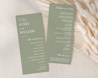 Könnte beinhalten: Zwei salbeigrüne Hochzeitskarten mit weißem Text. Die linke Karte lautet "Willkommen zur Hochzeit von Avery und William" und listet die Zeremoniedetails auf. Die rechte Karte listet die Hochzeitsgesellschaft auf.