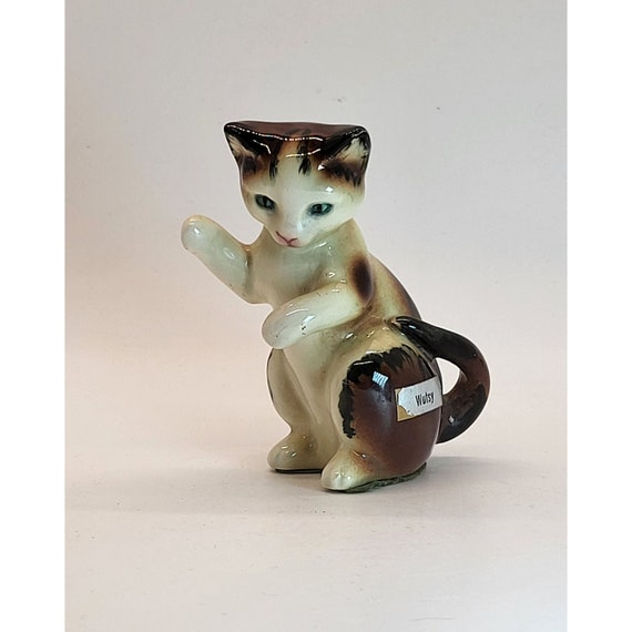 Vintage Kitten Figurine "Wutsy"  Hand Painted 3 1/2" Tall UCAGO