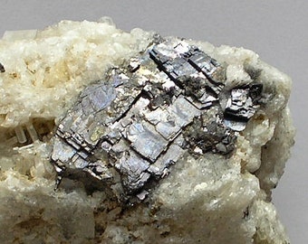 Calcita y galena de Cornualles, Wheal Wrey, St Ive, Cornualles. Procedencia: Colección Levers de rocas, cristales y minerales raros de Cornualles.