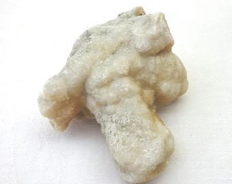 Ejemplar de aragonito, ubicación desconocida. Procedencia: Colección Levers de rocas, cristales y minerales de Cornualles. Minerales británicos.