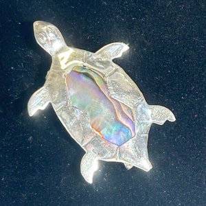 Vintage Taxco 925 Sterling Silver And Abalone Turtle Brooch/Pin  2.8 Grams
