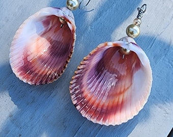 Natural Seashell Earrings for Her. Real shell jewelry. Vibrant beach accessory for women and girls. Mermaid earrings.