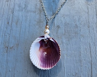 Real Seashell and "Pearl" Bead Necklace. Natural Beach jewlery. Mermaid Shell Necklace.