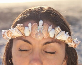 Natural Seashell and Rhinestone Mermaid Crown. Adjustable shell headband for adults and kids. Real Seashell Summer headdress. Shell tiara.