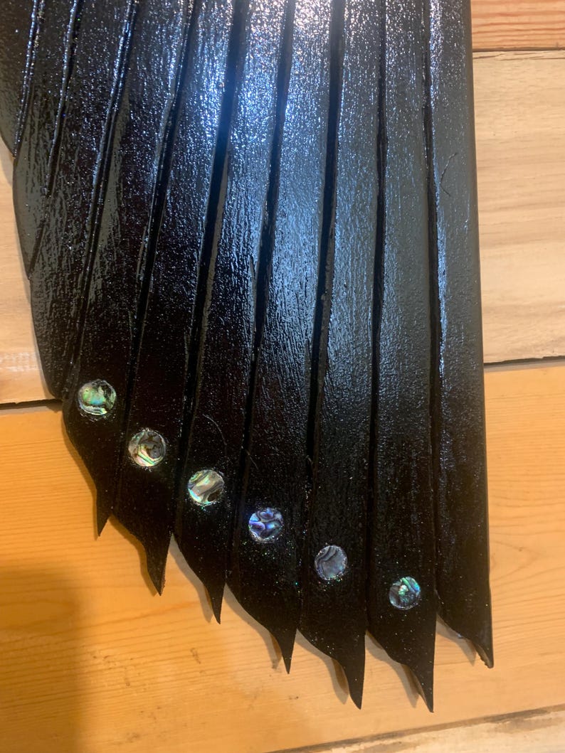 Hand Carved Northwest Coast Style Raven . Wall Hanging With 7 Abalone ...