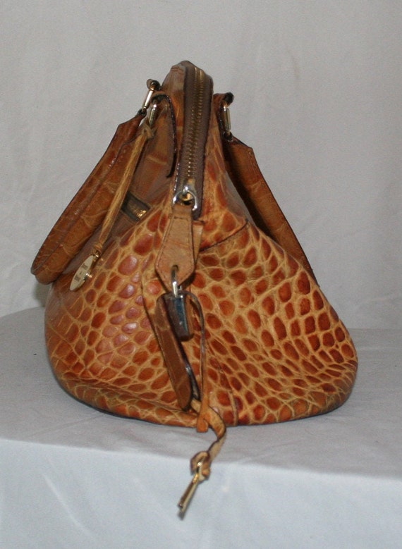 Beautiful Golden Embossed Large Crocodile Handbag… - image 3