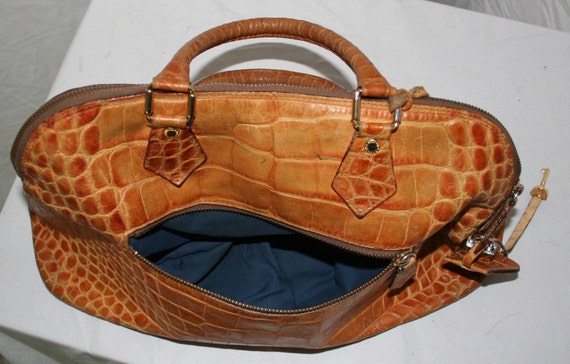 Beautiful Golden Embossed Large Crocodile Handbag… - image 5