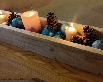 Christmas Table Centerpiece, Wooden Planter Box (15cm wide)