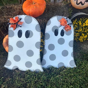 Ghost door hanger