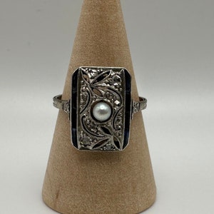 Antique White Gold Diamond Sapphire and Pearl Art Deco Ring Size 6