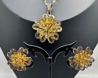 Mooie en unieke vintage .925 sterling zilveren Italiaanse filigraan bloemketting en oorbellenset
