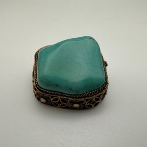 Vintage Silver Filigree and Turquoise Stone Brooch