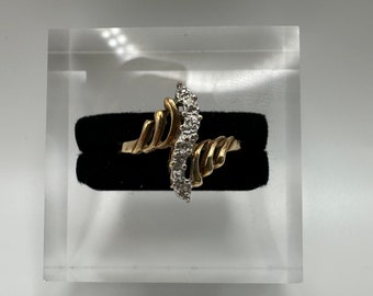 Vintage 10k Yellow Gold and Diamond Ring Size 6.5