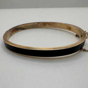 Vintage Black Enameled and 14k Yellow Gold Bangle Bracelet