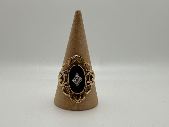Vintage 10k Yellow Gold, Onyx, and Diamond Ring S… - image 1