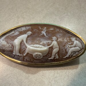 Vintage 14k Yellow Gold Cameo Pendant / Brooch, Gold Tested, Signed DiLuca of Italy image 4