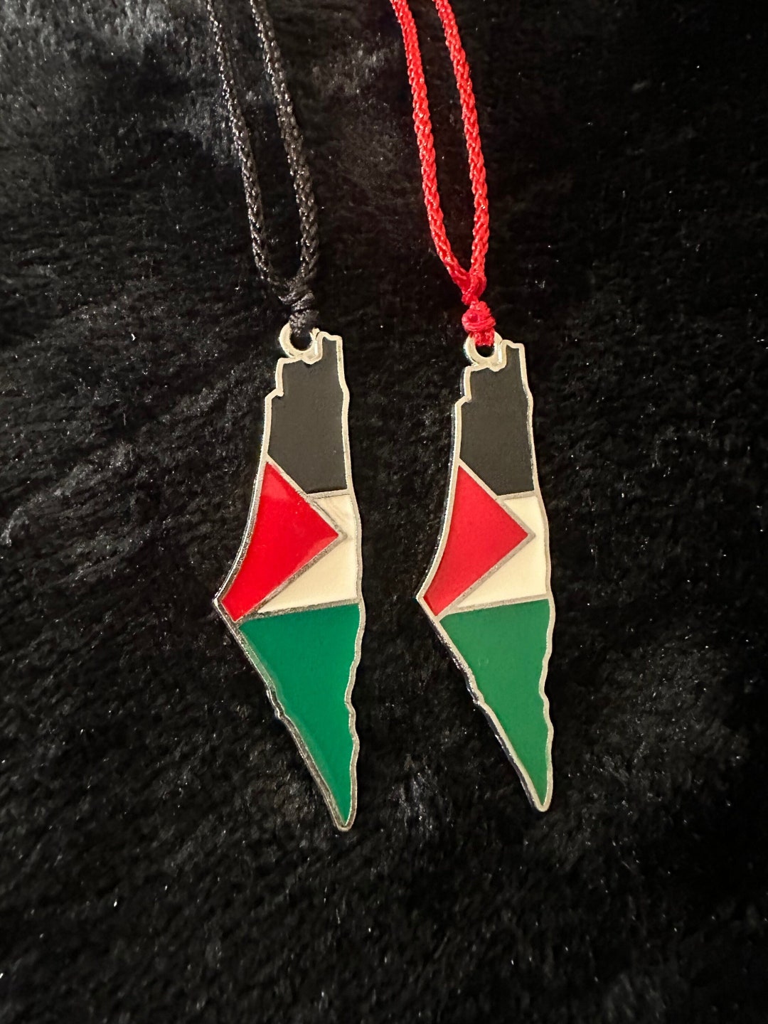 CIONDOLO E COLLANA con bandiera nazionale della Palestina, gioielli con