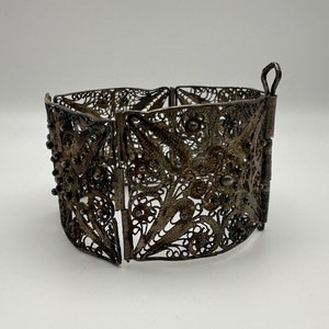 800 Silver Vintage or Antique Filigree Panel Link Bracelet