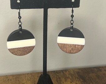 Circular Wood/Resin Think Stripped Earrings