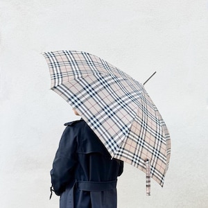 Umbrella Burberry, Burberry, Umbrella, Vintage Umbrella, Burberry Umbrella, Umbrella, Ladies Umbrella, Designer Umbrella