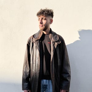 veste en cuir vintage, Bugatti, peau de cerf, veste en cuir, veste en cuir vintage, veste en cuir Bugatti. Veste de motard, veste en cuir marron, veste surdimensionnée, surdimensionnée